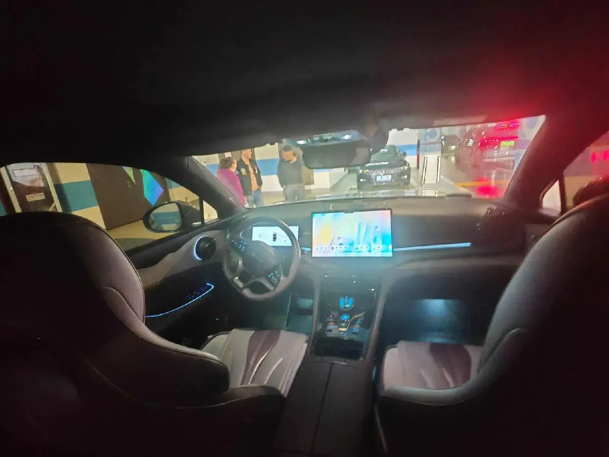 2024 BYD Frigate 07 1.5T 139HP L4 E-CVT PHEV 18.3KWH,autocango,china used car exporter,china ev exporter,chinese used car exporter,chinese used ev exporter