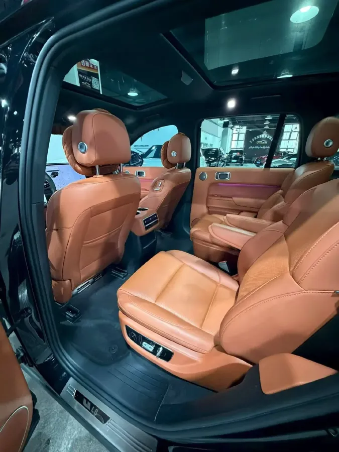 2023 Li L8 Range Extended 154HP REEV 40.9KWH,autocango,china used car exporter,china ev exporter,chinese used car exporter,chinese used ev exporter