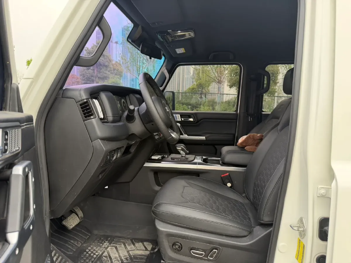 2024 212 212 T01 2.0T 252HP L4 8AT,autocango,china used car exporter,china ev exporter,chinese used car exporter,chinese used ev exporter