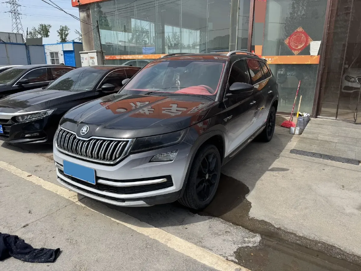 2018 Skoda Kodiak 2.0T 186HP L4 7DCT,autocango,china used car exporter,china ev exporter,chinese used car exporter,chinese used ev exporter