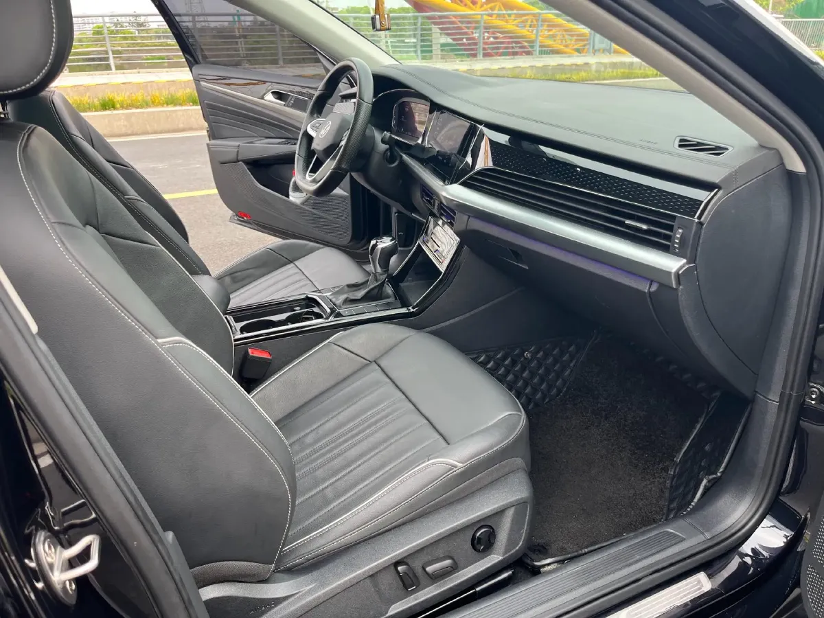 2022 Skoda Kodiak GT 2.0T 186HP L4 7DCT,autocango,china used car exporter,china ev exporter,chinese used car exporter,chinese used ev exporter