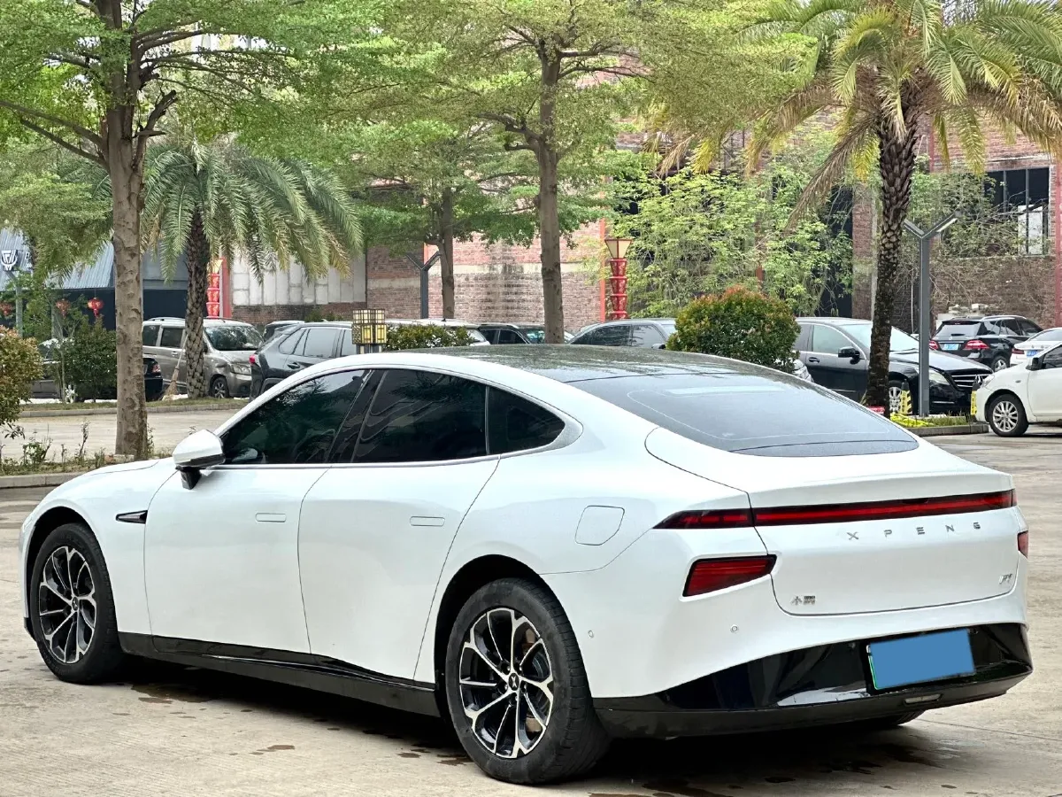 2020 Xpeng P7 BEV 70.8KWH,autocango,china used car exporter,china ev exporter,chinese used car exporter,chinese used ev exporter