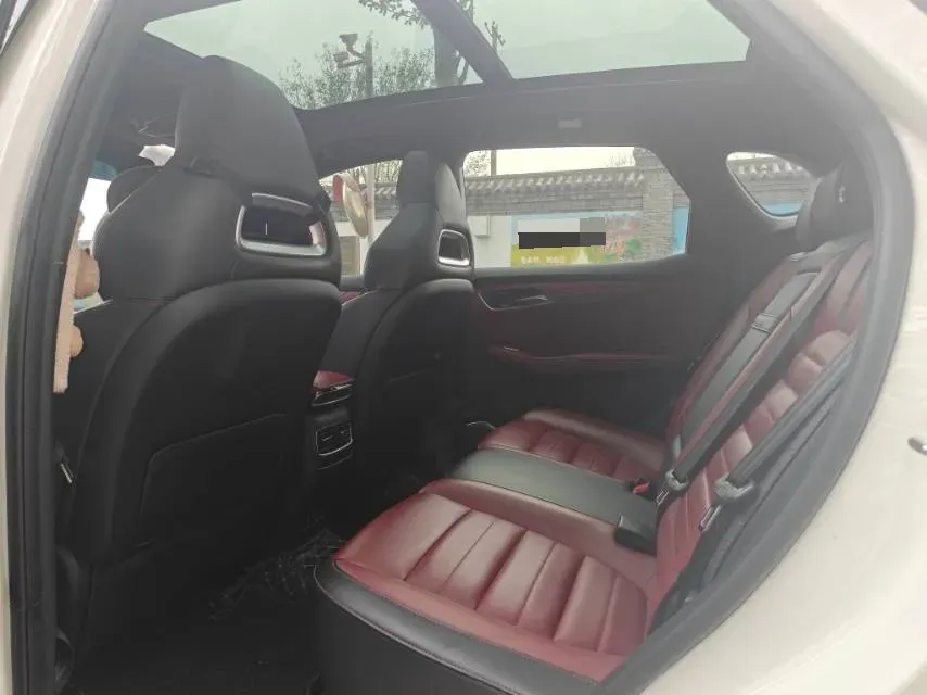 2018 MG HS 2.0T 231HP L4 6DCT,autocango,china used car exporter,china ev exporter,chinese used car exporter,chinese used ev exporter