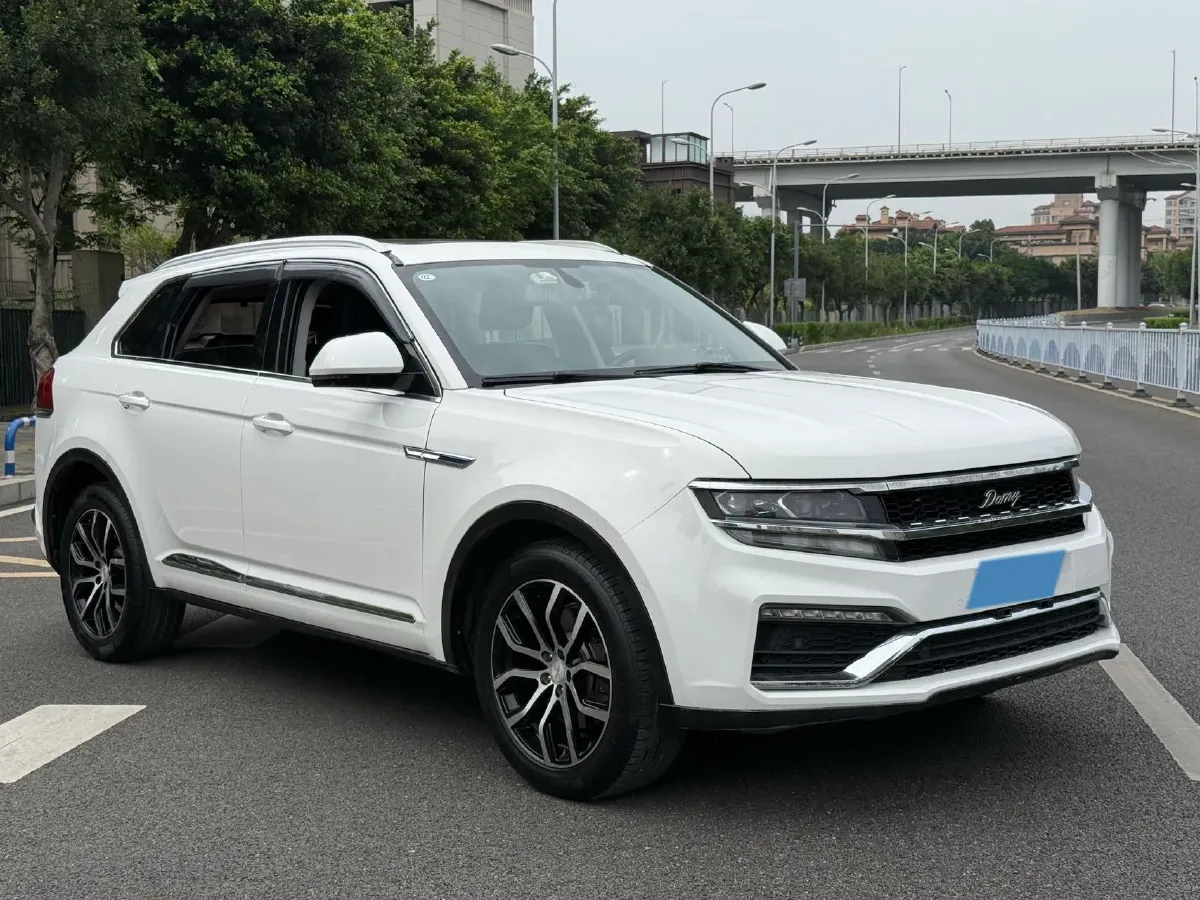 2017 Zotye Damy X7 2.0T 190HP L4 6DCT,autocango,china used car exporter,china ev exporter,chinese used car exporter,chinese used ev exporter