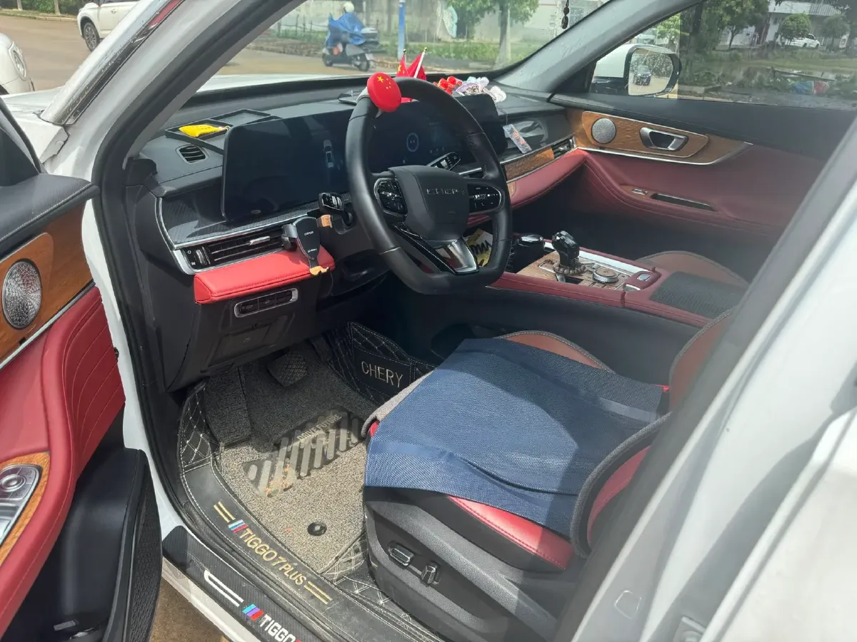 2022 Chery Tiggo 7 1.6T 197HP L4 7DCT,autocango,china used car exporter,china ev exporter,chinese used car exporter,chinese used ev exporter