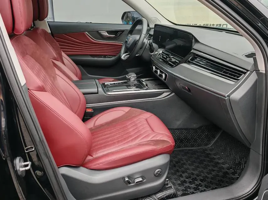 2023 HongQi HS5 2.0T 252HP L4 8AT,autocango,china used car exporter,china ev exporter,chinese used car exporter,chinese used ev exporter