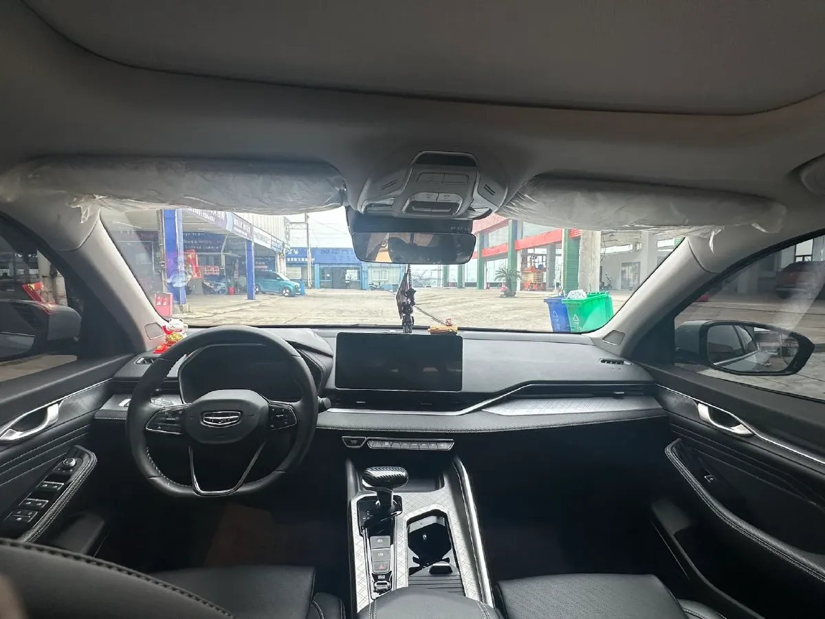 2023 Geely Preface 2.0T 190HP L4 7DCT,autocango,china used car exporter,china ev exporter,chinese used car exporter,chinese used ev exporter