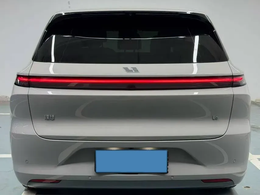 2024 Li L6 Range Extended 154HP L4 REEV 36.8KWH,autocango,china used car exporter,china ev exporter,chinese used car exporter,chinese used ev exporter