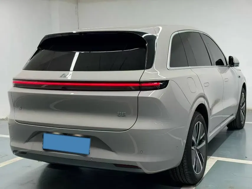 2024 Li L6 Range Extended 154HP L4 REEV 36.8KWH,autocango,china used car exporter,china ev exporter,chinese used car exporter,chinese used ev exporter
