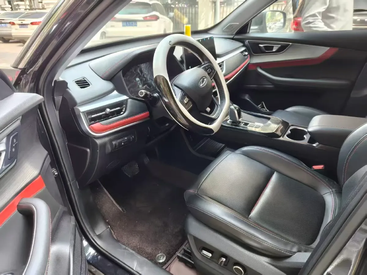 2022 Chery Tiggo 7 1.6T 197HP L4 7DCT,autocango,china used car exporter,china ev exporter,chinese used car exporter,chinese used ev exporter