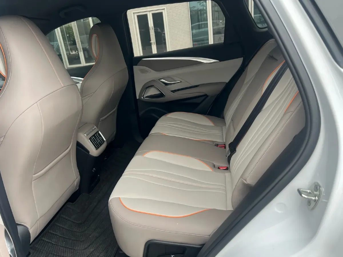 2024 BYD Song Pro 1.5L 110HP L4 E-CVT PHEV 12.9KWH,autocango,china used car exporter,china ev exporter,chinese used car exporter,chinese used ev exporter