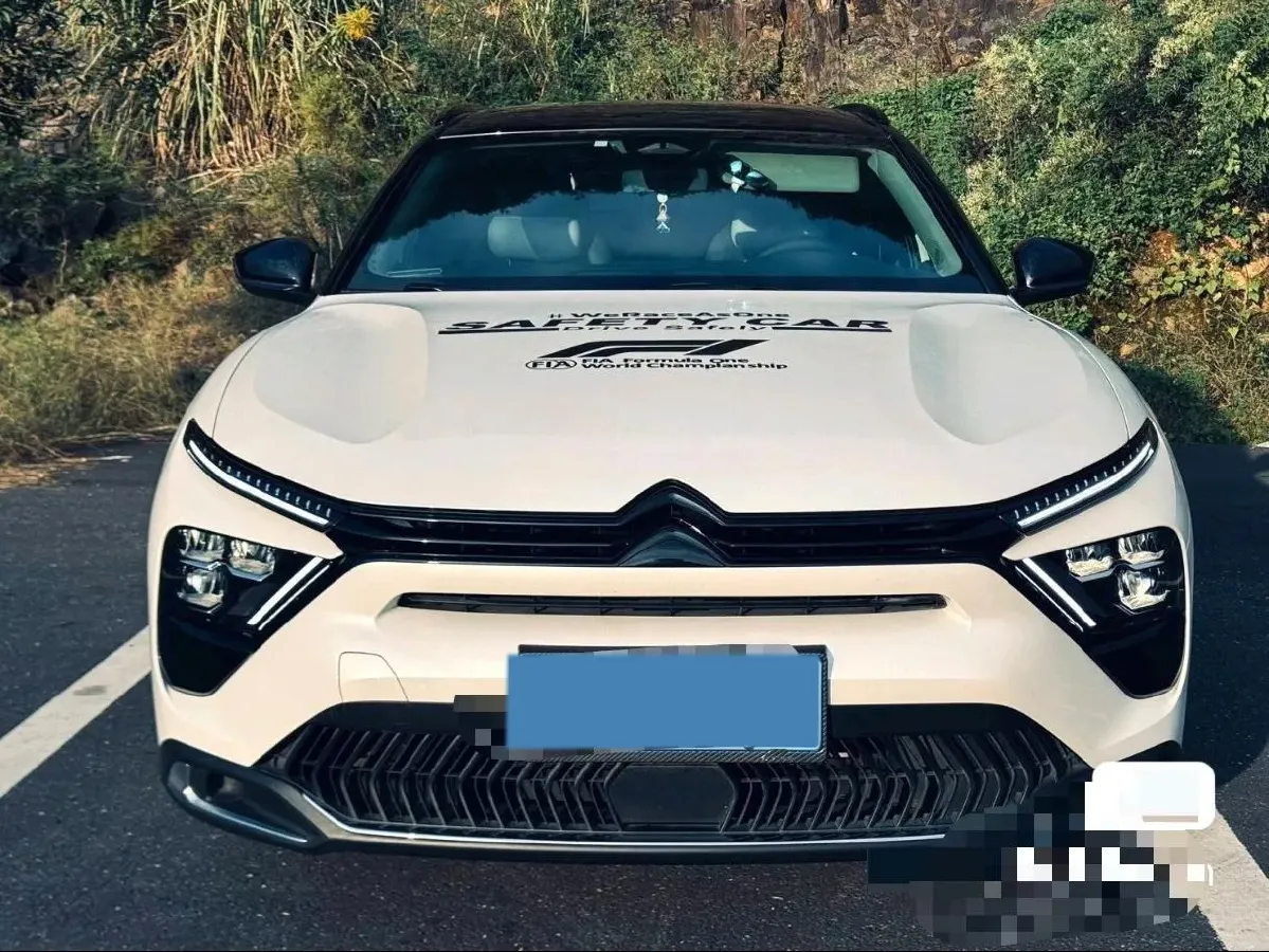 2022 Citroen C5 X 1.6T 175HP L4 8AT,autocango,china used car exporter,china ev exporter,chinese used car exporter,chinese used ev exporter