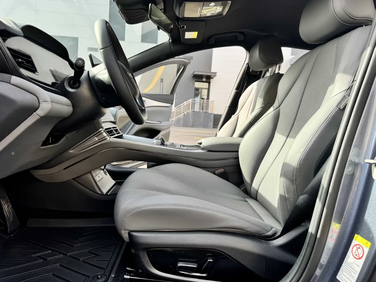 2025 BYD Seal07 DM-i 1.5L 101HP L4 E-CVT PHEV 17.6KWH,autocango,china used car exporter,china ev exporter,chinese used car exporter,chinese used ev exporter