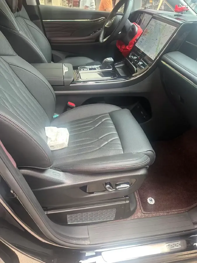 2024 GAC Trumpchi M8 2.0T 252HP L4 8AT,autocango,china used car exporter,china ev exporter,chinese used car exporter,chinese used ev exporter