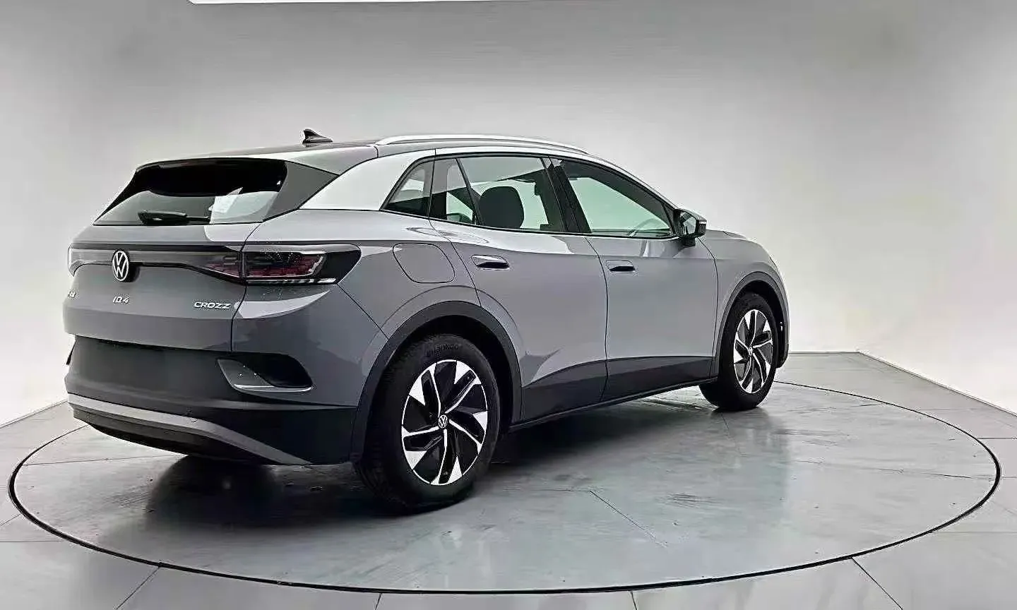 2025 Skoda Superb 2.0T 186HP L4 7DCT,autocango,china used car exporter,china ev exporter,chinese used car exporter,chinese used ev exporter