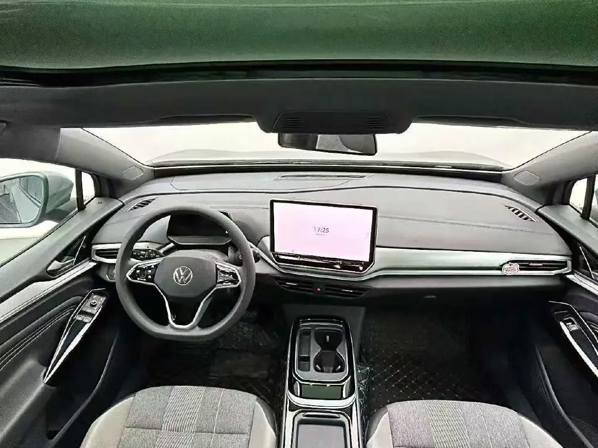 2025 Skoda Superb 2.0T 186HP L4 7DCT,autocango,china used car exporter,china ev exporter,chinese used car exporter,chinese used ev exporter