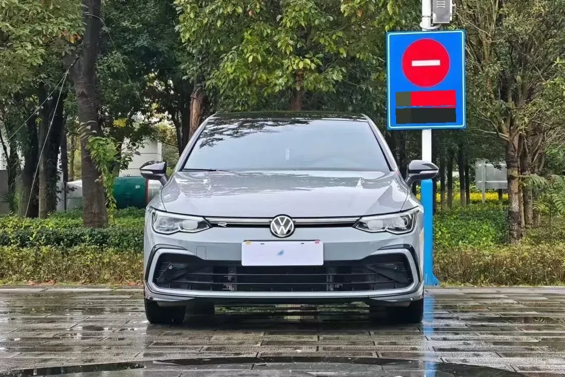 2023 Volkswagen Golf 1.4T 150HP L4 7DCT,autocango,china used car exporter,china ev exporter,chinese used car exporter,chinese used ev exporter