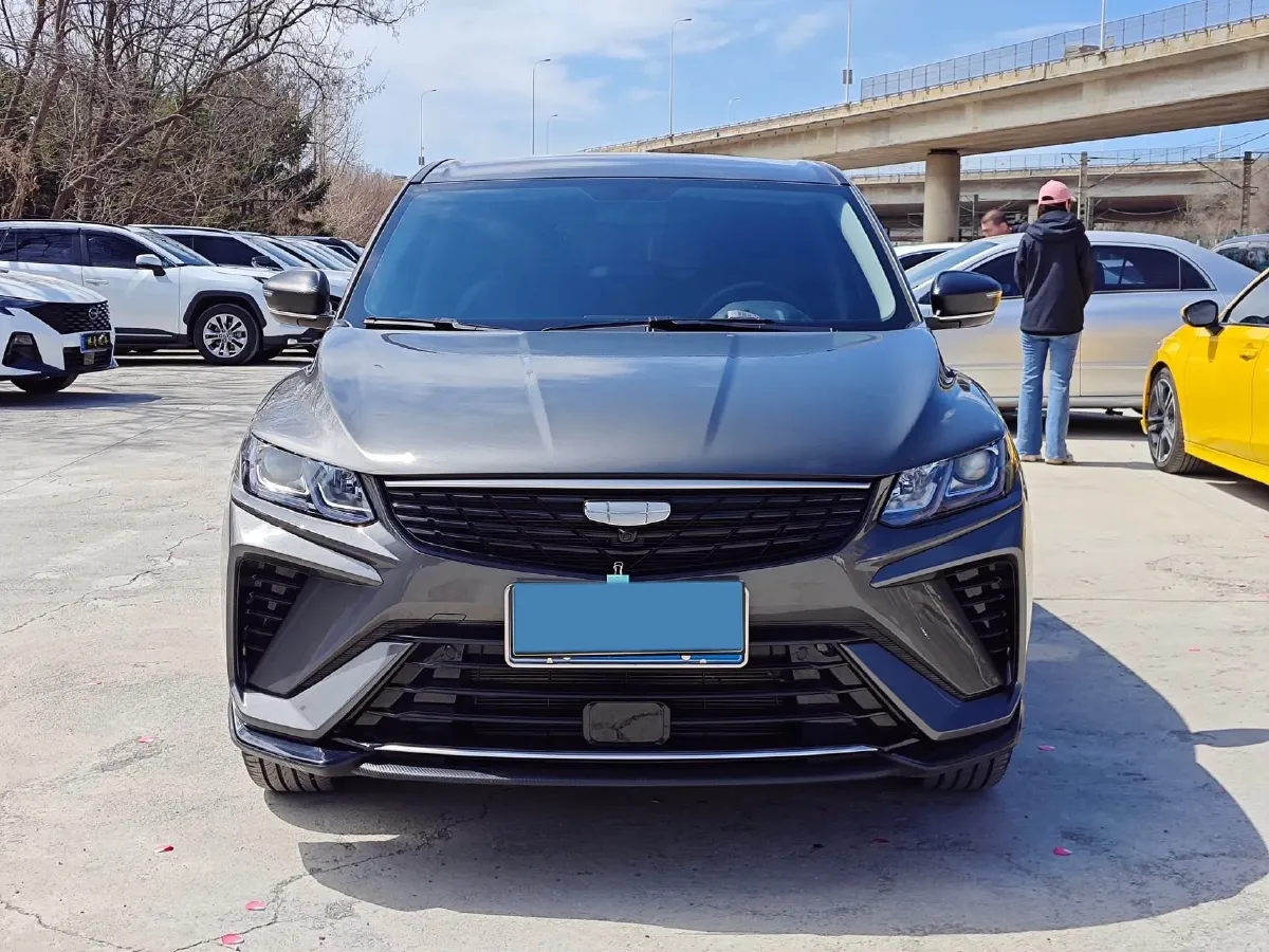 2025 Geely Coolray 1.5L 126HP L4 CVT,autocango,china used car exporter,china ev exporter,chinese used car exporter,chinese used ev exporter