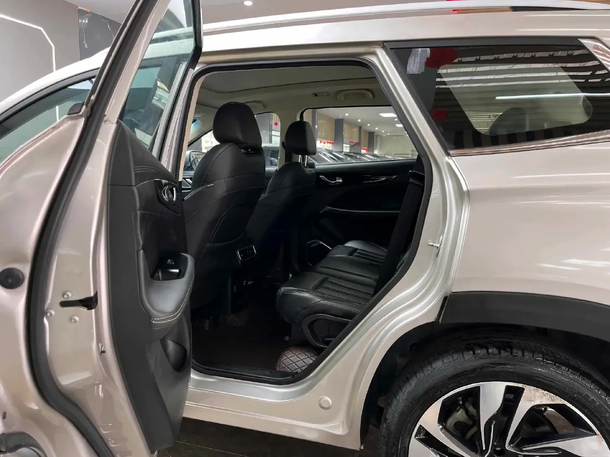 2019 Jetour X90 1.5T 147HP L4 8AT,autocango,china used car exporter,china ev exporter,chinese used car exporter,chinese used ev exporter