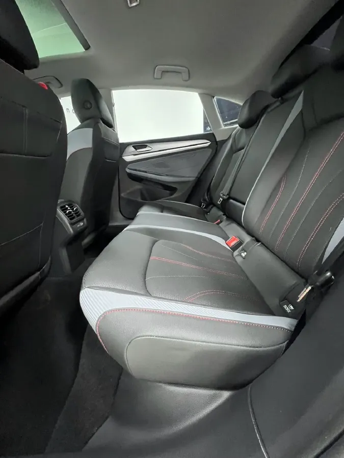 2023 Volkswagen Lamando 1.4T 150HP L4 7DCT,autocango,china used car exporter,china ev exporter,chinese used car exporter,chinese used ev exporter