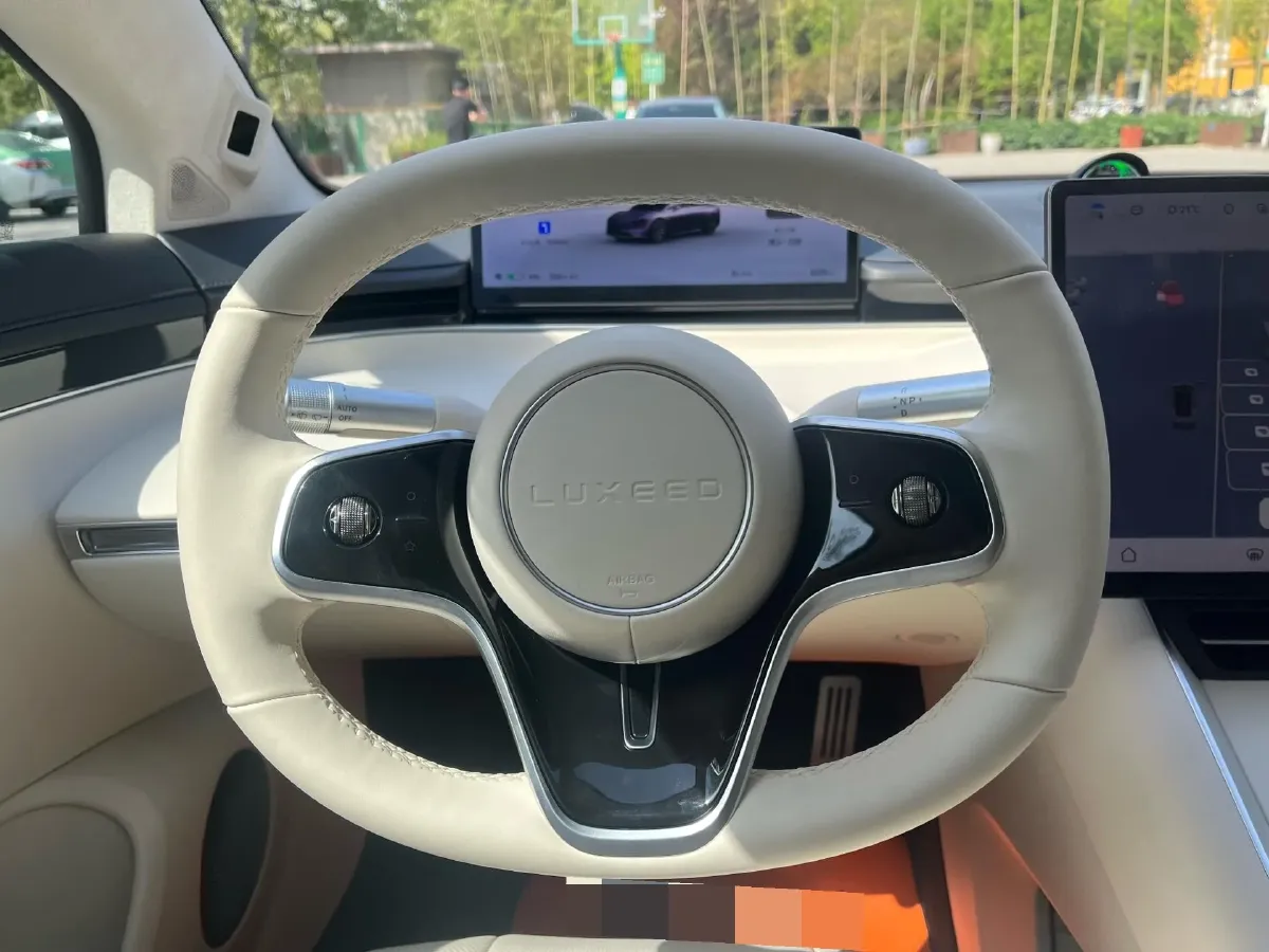 2025 Luxeed S7 BEV 100KWH,autocango,china used car exporter,china ev exporter,chinese used car exporter,chinese used ev exporter