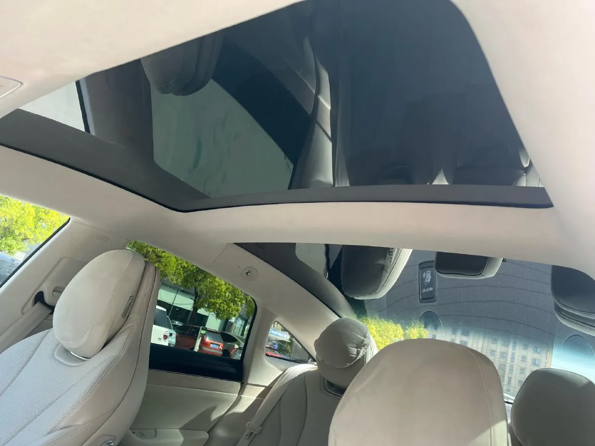 2025 Luxeed S7 BEV 100KWH,autocango,china used car exporter,china ev exporter,chinese used car exporter,chinese used ev exporter