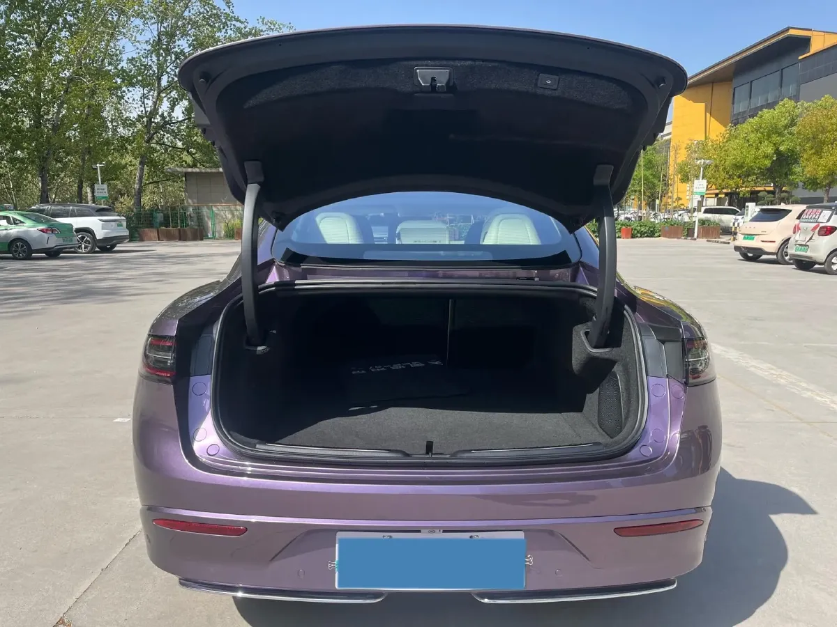 2025 Luxeed S7 BEV 100KWH,autocango,china used car exporter,china ev exporter,chinese used car exporter,chinese used ev exporter