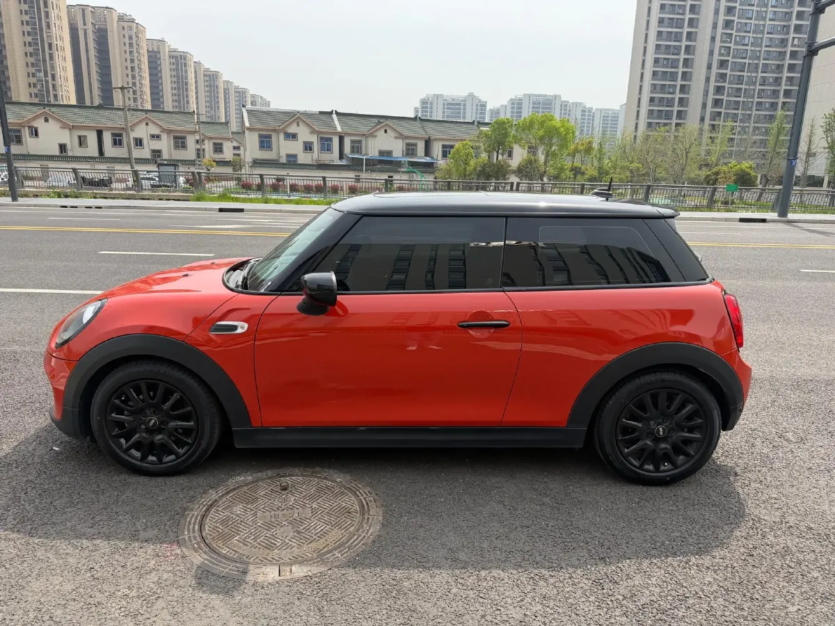2019 MINI MINI 1.5T 102HP L3 7DCT,autocango,china used car exporter,china ev exporter,chinese used car exporter,chinese used ev exporter