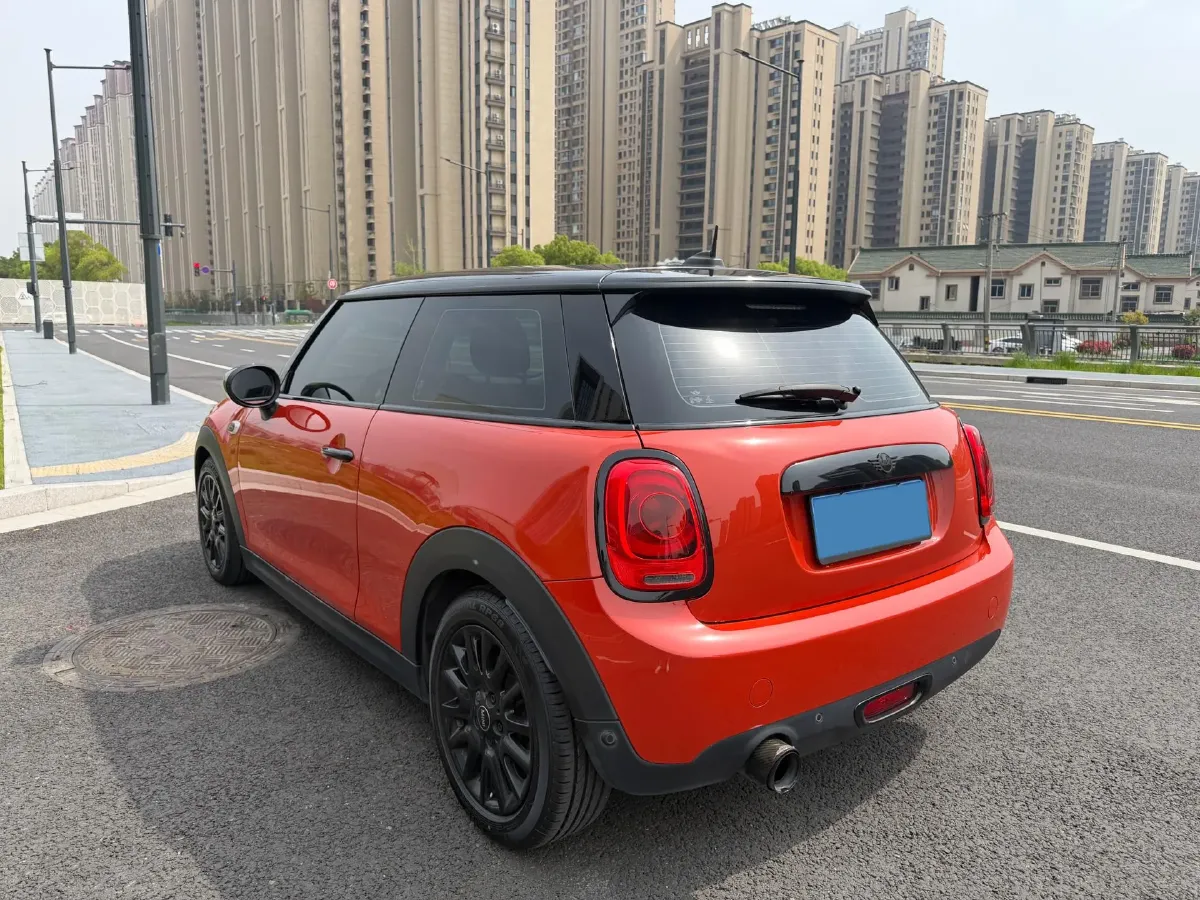 2019 MINI MINI 1.5T 102HP L3 7DCT,autocango,china used car exporter,china ev exporter,chinese used car exporter,chinese used ev exporter