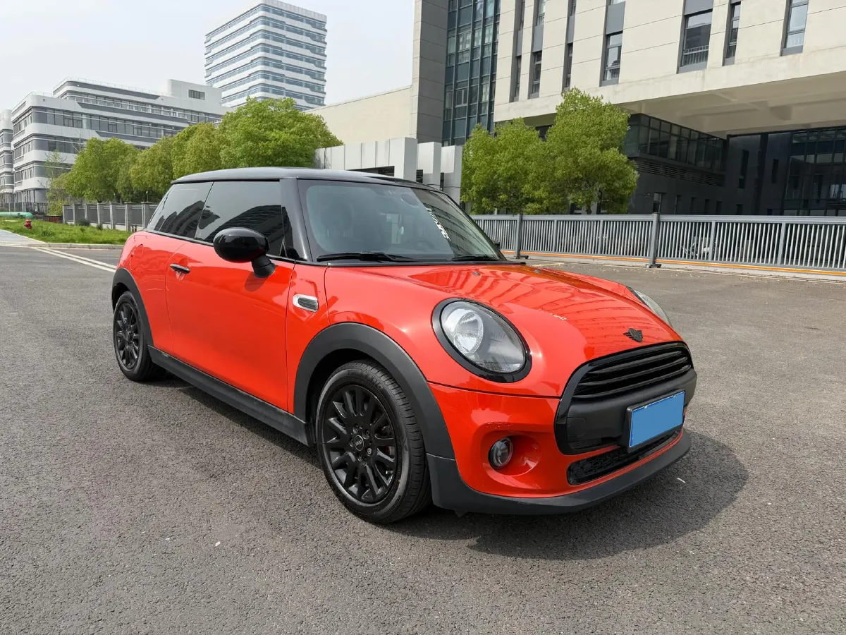 2019 MINI MINI 1.5T 102HP L3 7DCT,autocango,china used car exporter,china ev exporter,chinese used car exporter,chinese used ev exporter