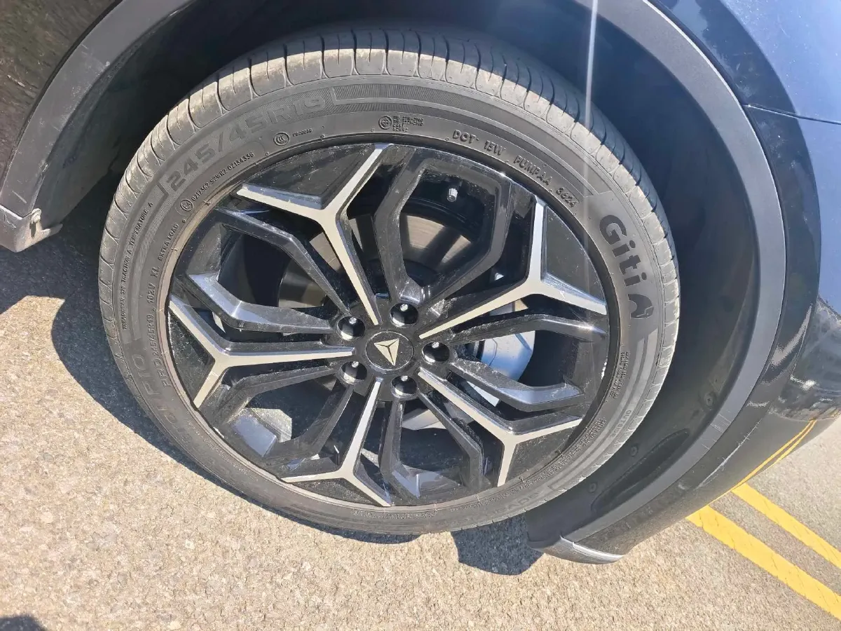 2025 Deepal SL03 1.5L 95HP L4 REEV 18.99KWH,autocango,china used car exporter,china ev exporter,chinese used car exporter,chinese used ev exporter