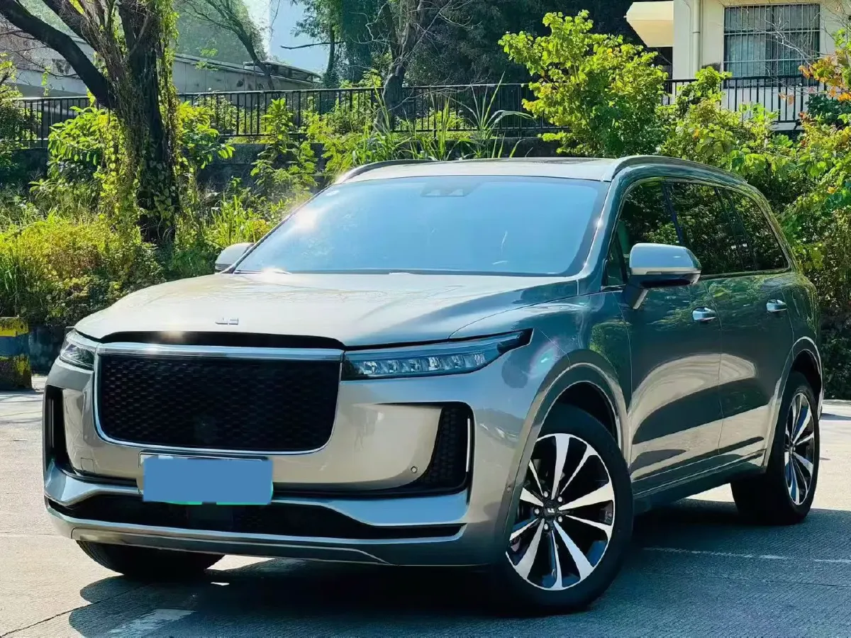 2020 Li ONE Range Extended 131HP REEV 40.5KWH,autocango,china used car exporter,china ev exporter,chinese used car exporter,chinese used ev exporter