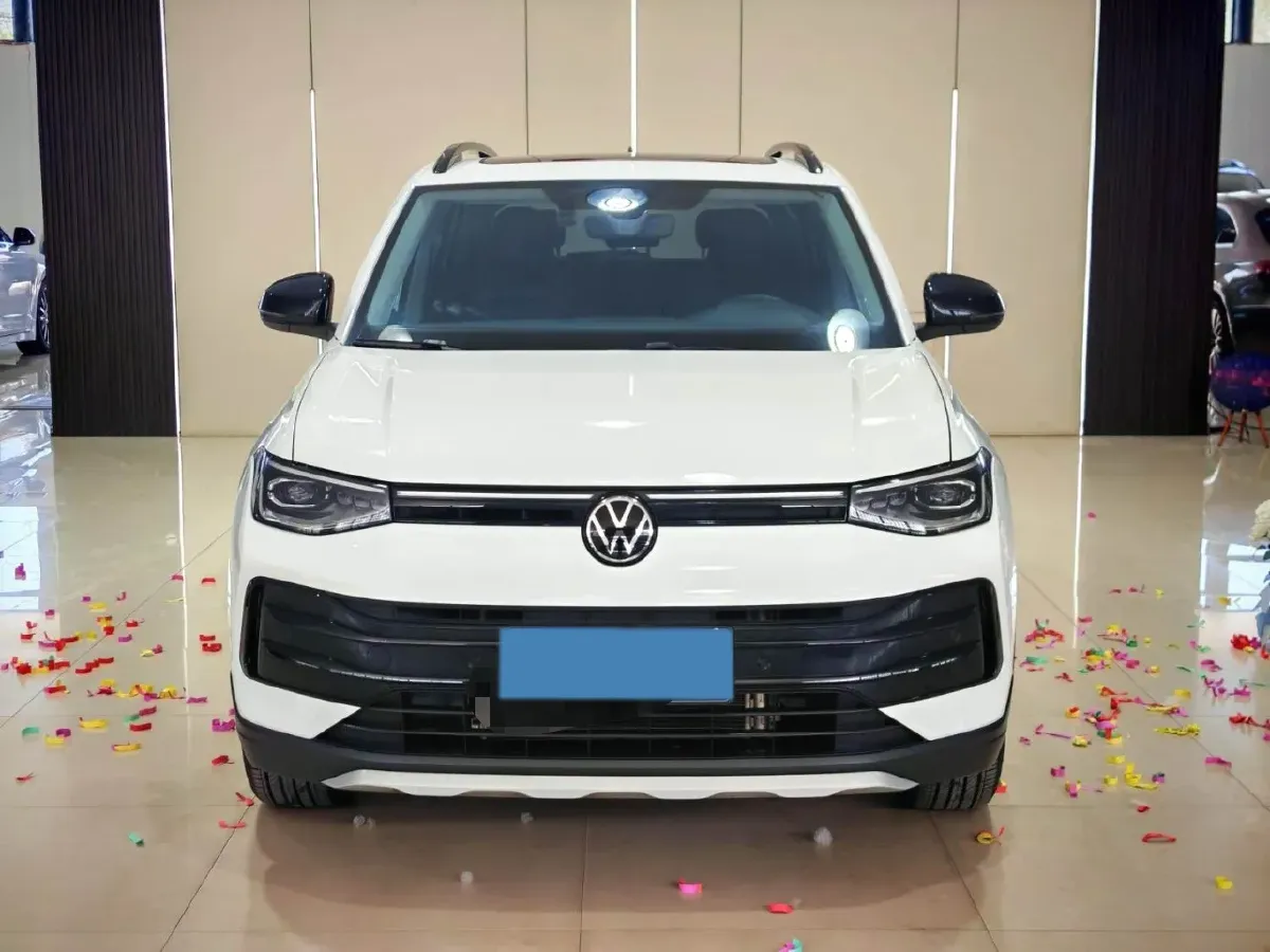 2025 Volkswagen Tharu 1.5T 160HP L4 7DCT,autocango,china used car exporter,china ev exporter,chinese used car exporter,chinese used ev exporter