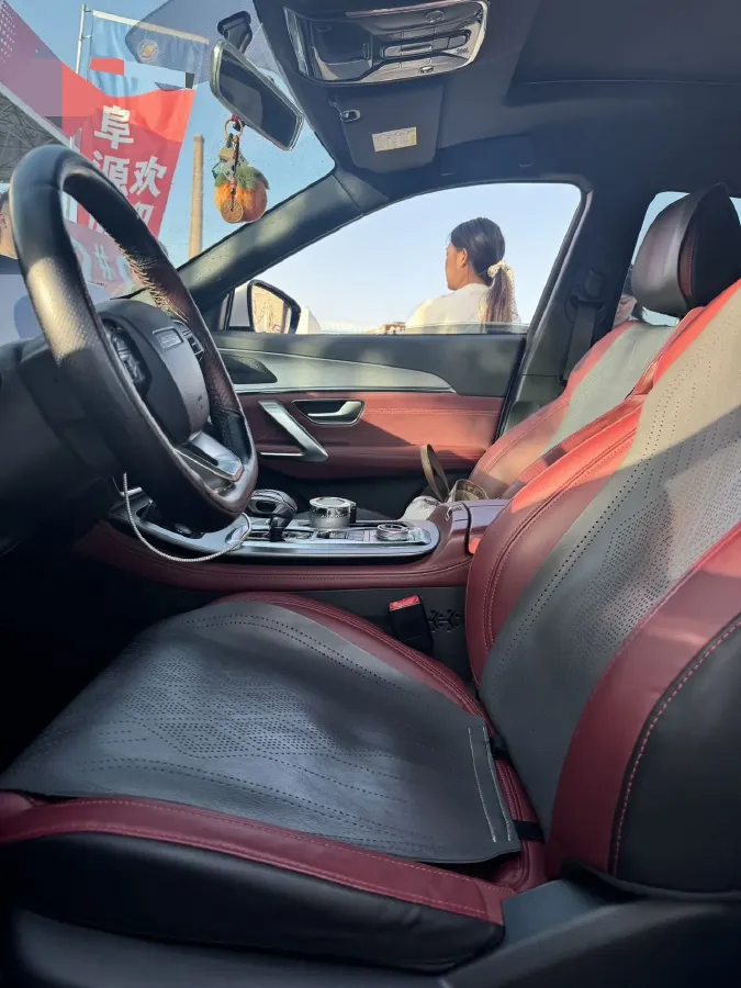 2021 Jetour X70 Plus 1.5T 156HP L4 6DCT,autocango,china used car exporter,china ev exporter,chinese used car exporter,chinese used ev exporter