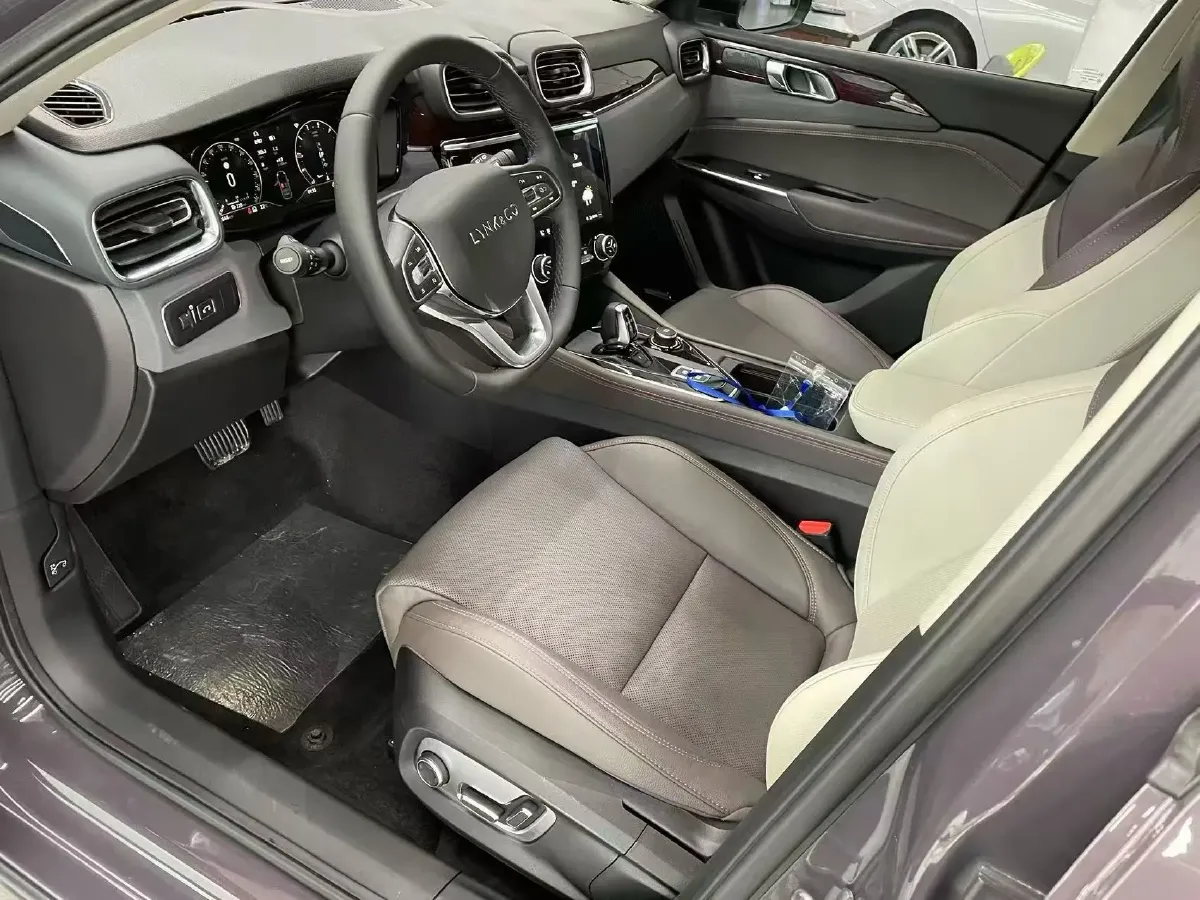 2021 LYNK&CO 02 2.0T 190HP L4 6AT,autocango,china used car exporter,china ev exporter,chinese used car exporter,chinese used ev exporter