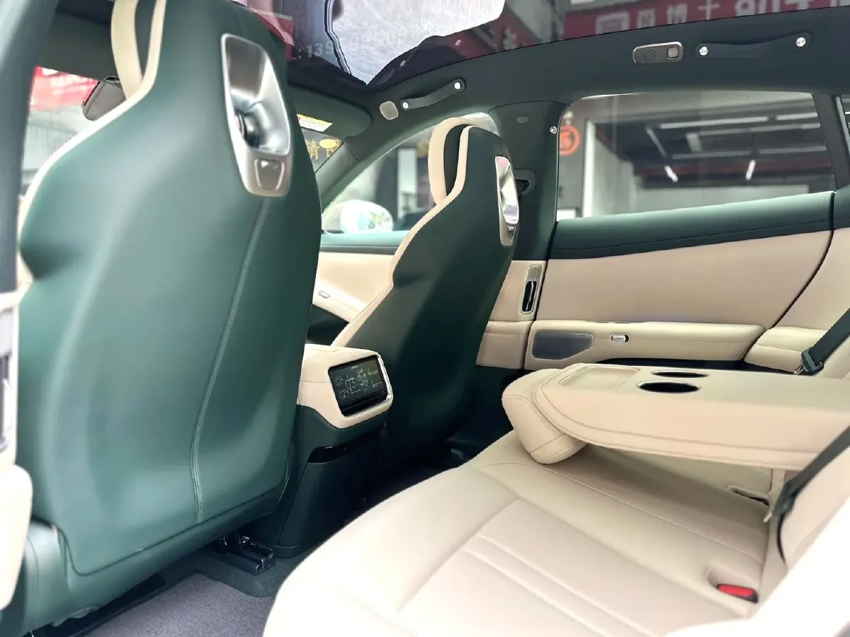 2025 MI YU7 BEV,autocango,china used car exporter,china ev exporter,chinese used car exporter,chinese used ev exporter