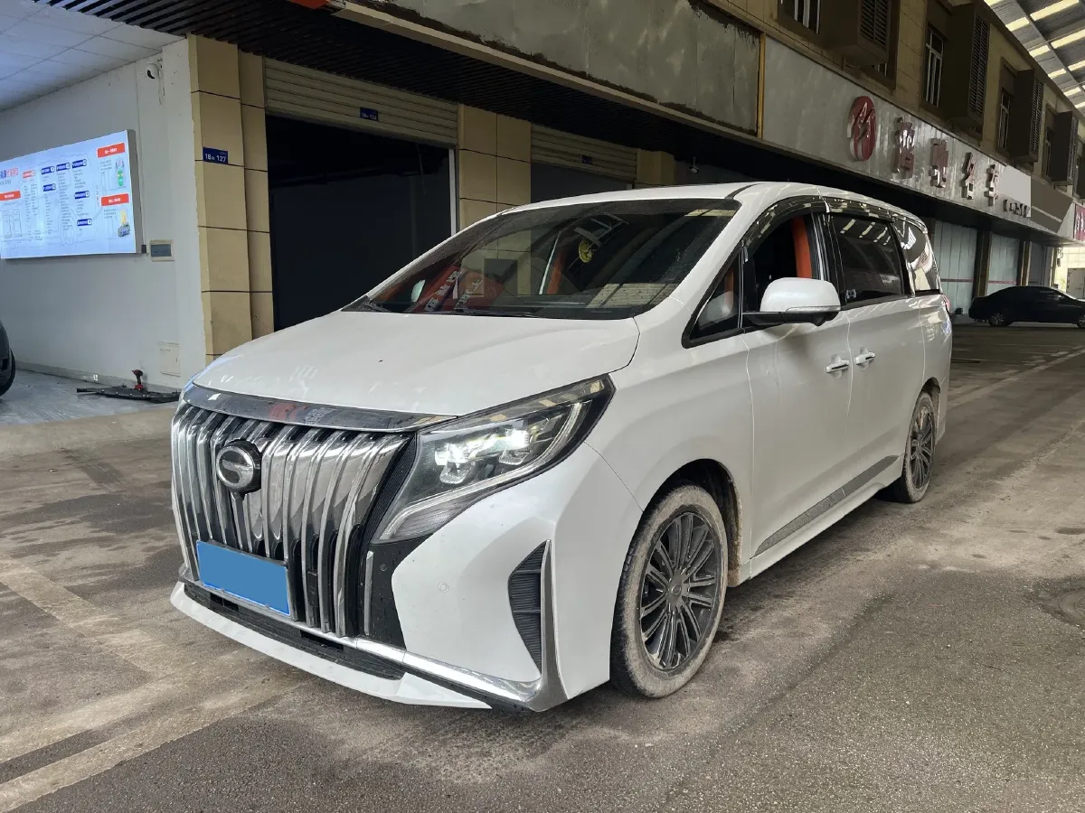 2023 GAC Trumpchi M8 2.0T 252HP L4 8AT,autocango,china used car exporter,china ev exporter,chinese used car exporter,chinese used ev exporter