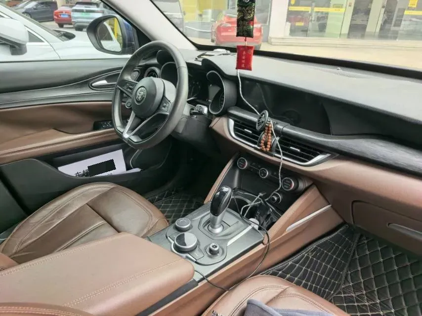 2017 Lexus NX 2.0T 238HP L4 6AT,autocango,china used car exporter,china ev exporter,chinese used car exporter,chinese used ev exporter