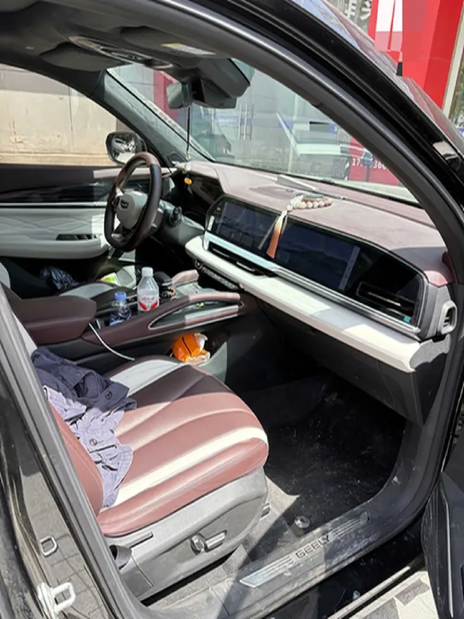 2021 Geely Monjaro 2.0T 218HP L4 7DCT,autocango,china used car exporter,china ev exporter,chinese used car exporter,chinese used ev exporter