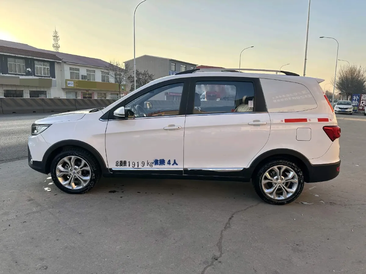 2017 Karry K60 1.5L 109HP L4 4AT,autocango,china used car exporter,china ev exporter,chinese used car exporter,chinese used ev exporter