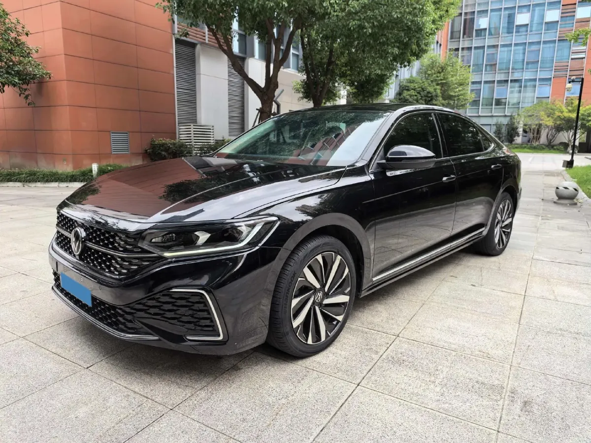 2022 Skoda Kodiak GT 2.0T 186HP L4 7DCT,autocango,china used car exporter,china ev exporter,chinese used car exporter,chinese used ev exporter