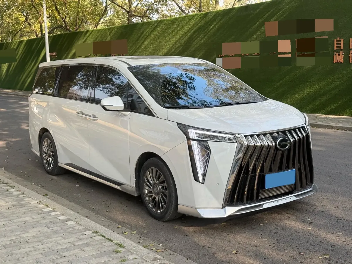 2024 GAC Trumpchi M8 2.0T 252HP L4 8AT,autocango,china used car exporter,china ev exporter,chinese used car exporter,chinese used ev exporter