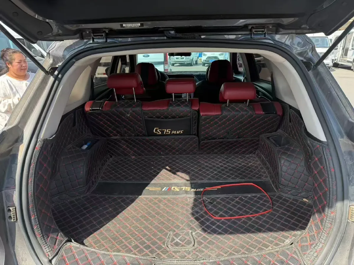 2021 ChangAn CS75 Plus 1.5T 178HP L4 6AT,autocango,china used car exporter,china ev exporter,chinese used car exporter,chinese used ev exporter