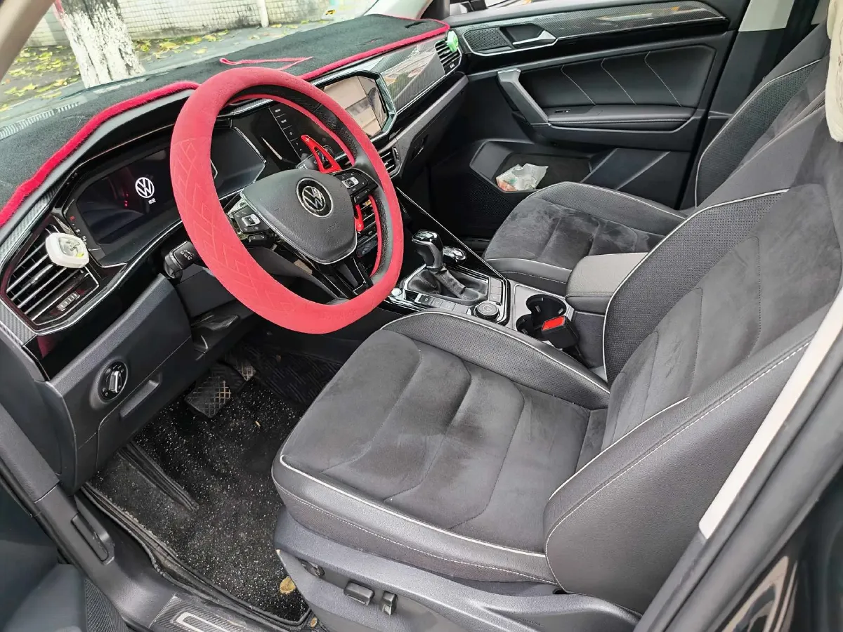 2021 Volkswagen Tayron 2.0T 220HP L4 7DCT,autocango,china used car exporter,china ev exporter,chinese used car exporter,chinese used ev exporter