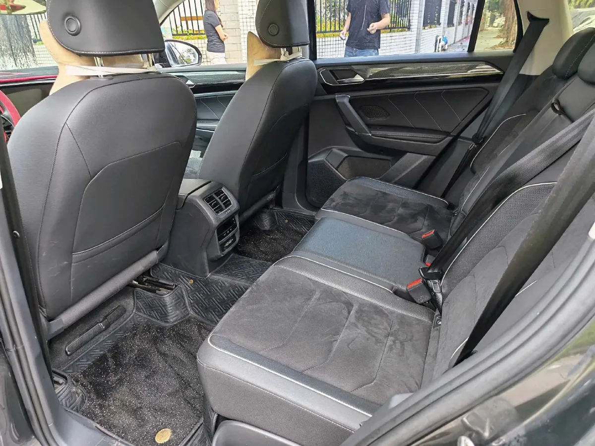 2021 Volkswagen Tayron 2.0T 220HP L4 7DCT,autocango,china used car exporter,china ev exporter,chinese used car exporter,chinese used ev exporter