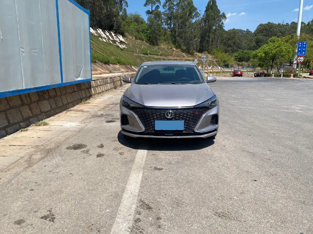 2020 ChangAn Eado 1.4T 158HP L4 7DCT,autocango,china used car exporter,china ev exporter,chinese used car exporter,chinese used ev exporter