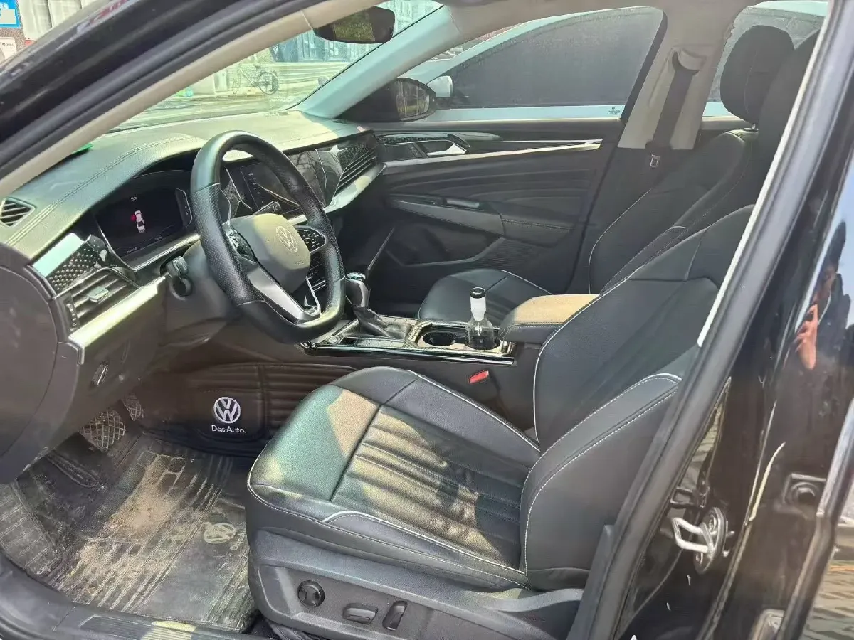 2023 Volkswagen Passat 2.0T 186HP L4 7DCT,autocango,china used car exporter,china ev exporter,chinese used car exporter,chinese used ev exporter
