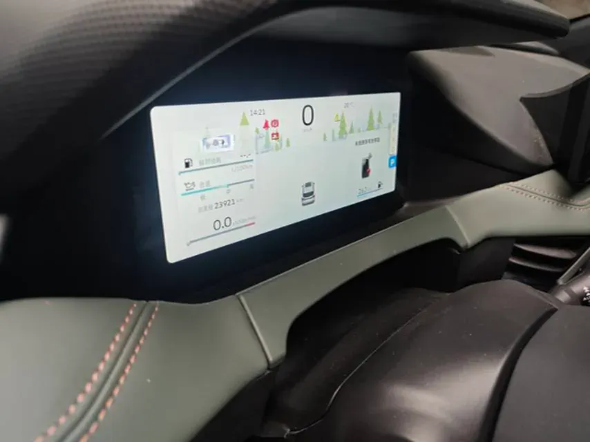 2023 Geely Okavango L 2.0T 218HP L4 7DCT,autocango,china used car exporter,china ev exporter,chinese used car exporter,chinese used ev exporter