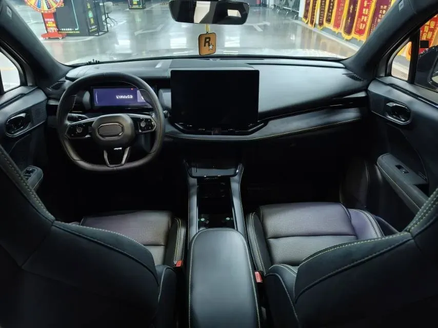 2025 LYNK&CO 06 1.5T 181HP L4 7DCT,autocango,china used car exporter,china ev exporter,chinese used car exporter,chinese used ev exporter