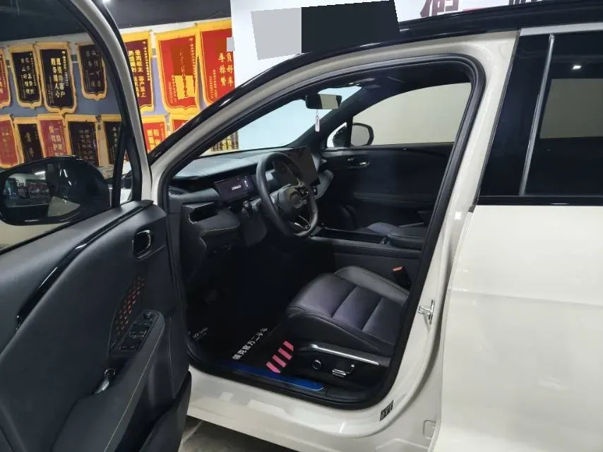 2025 LYNK&CO 06 1.5T 181HP L4 7DCT,autocango,china used car exporter,china ev exporter,chinese used car exporter,chinese used ev exporter